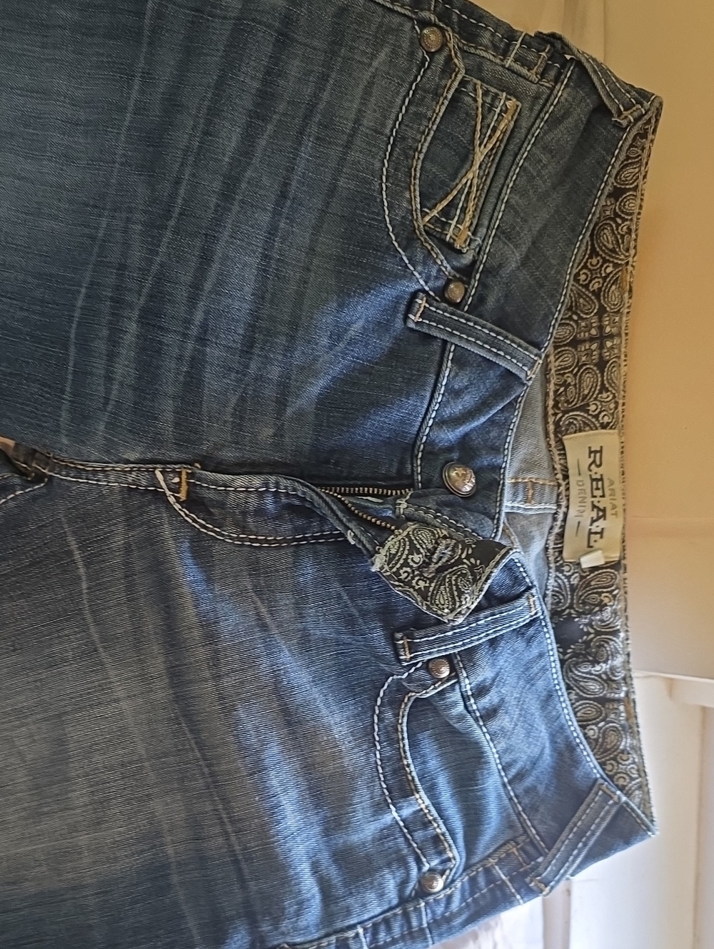 Signature Women's Blue Denim Jeans